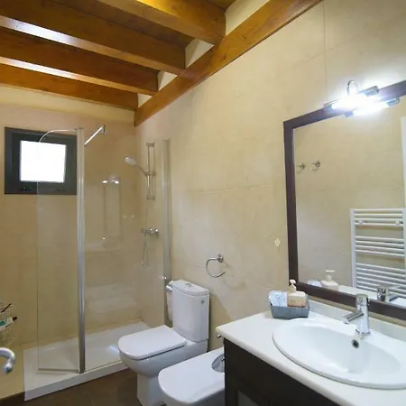 Ballestan Semesterbostad