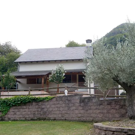 Ballestan בית נופש